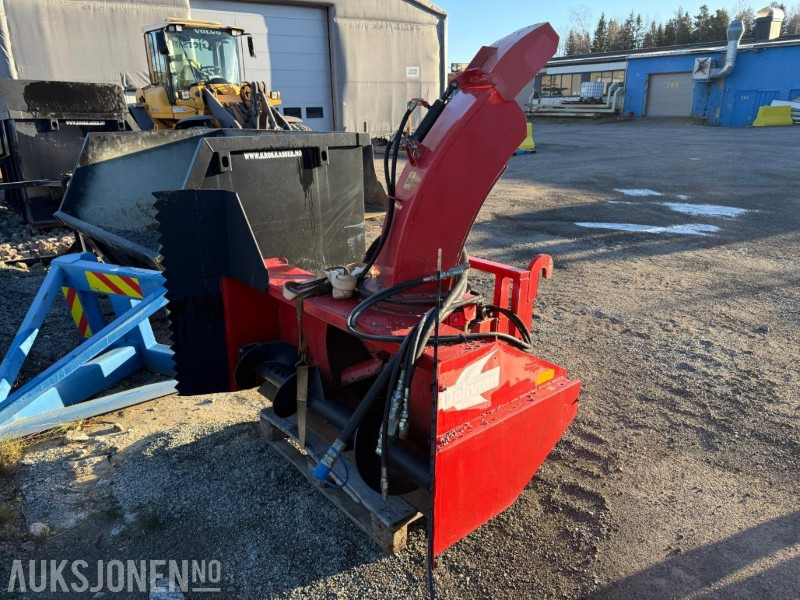 2012 Tokvam Snøfreser - Maquinaria agrícola: foto 3 2012 Tokvam Snøfreser - Maquinaria agrícola: foto 3