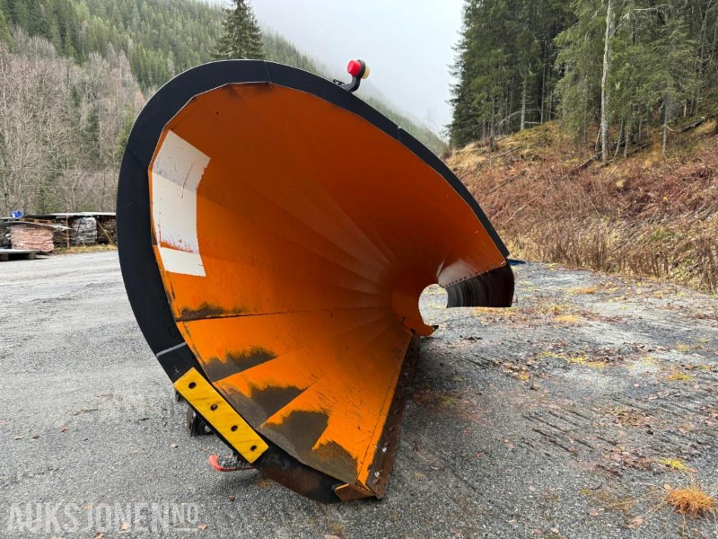 2013 Tellefsdal Snøskjær 360cm - Maquinaria agrícola: foto 3 2013 Tellefsdal Snøskjær 360cm - Maquinaria agrícola: foto 3