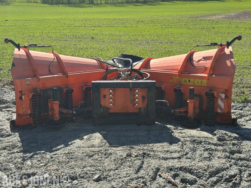 2017 Pronar PUV-3300M plog - Maquinaria agrícola: foto 3 2017 Pronar PUV-3300M plog - Maquinaria agrícola: foto 3