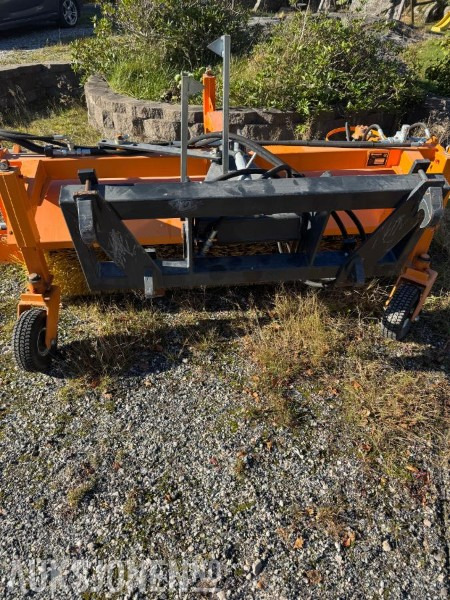 2018 padagas feiemaskin traktor - mva fritt - Maquinaria agrícola: foto 2 2018 padagas feiemaskin traktor - mva fritt - Maquinaria agrícola: foto 2