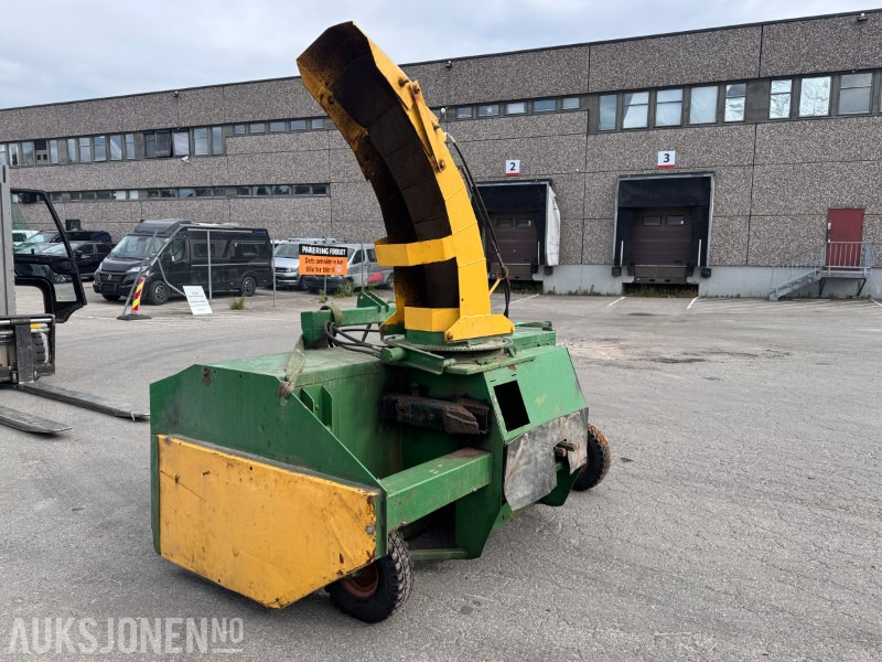 2020 Nordec ATP260 – Totrinns snøfreser m/hydraulisk sving, nedbrekk og vendbart drag - Maquinaria agrícola: foto 2 2020 Nordec ATP260 – Totrinns snøfreser m/hydraulisk sving, nedbrekk og vendbart drag - Maquinaria agrícola: foto 2