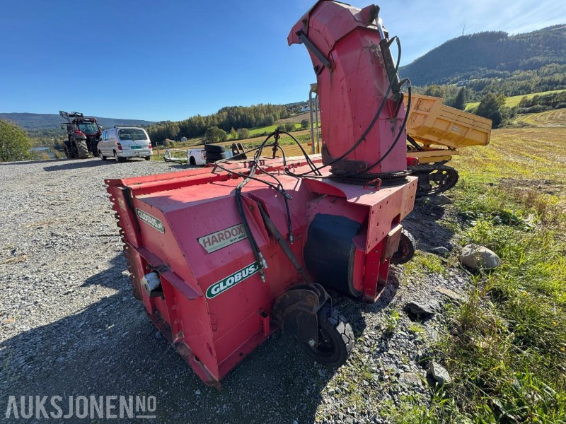 Globus GTF 250 snøfres med hydraulisk tut - Maquinaria agrícola: foto 3 Globus GTF 250 snøfres med hydraulisk tut - Maquinaria agrícola: foto 3