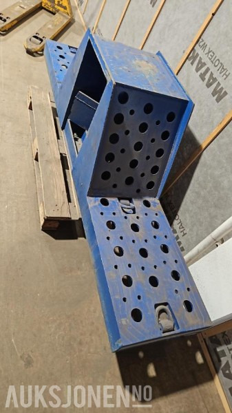 Broshuis Brønntralle mellomlegg - Otros maquinaria: foto 2 Broshuis Brønntralle mellomlegg - Otros maquinaria: foto 2