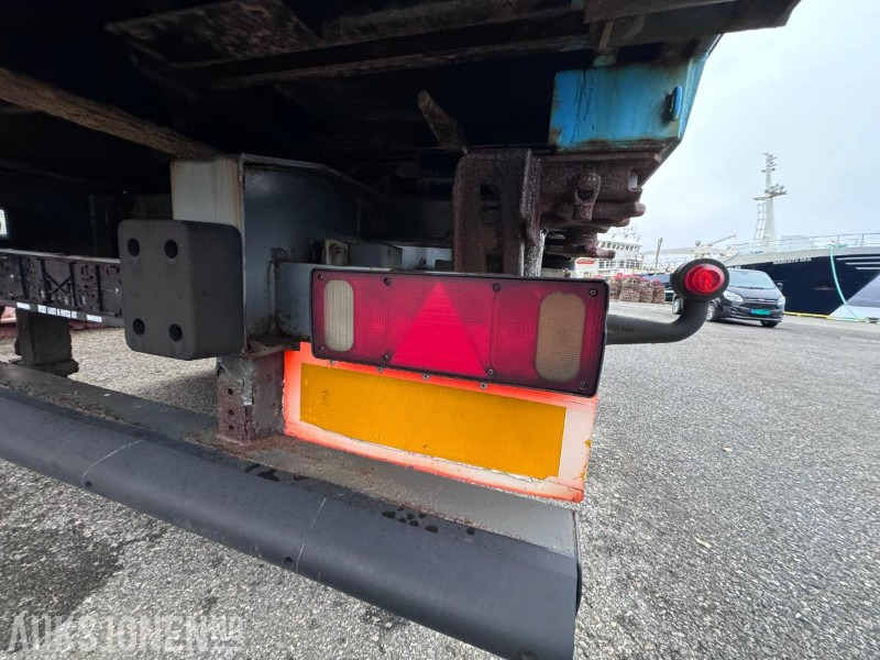 Remolque 2002 Goebel & Sohn Containerchassi / Boggi kjerre med Kögel ER 74 Vekselflak med aluminiumskarmer - Supersingel hjul: foto 14