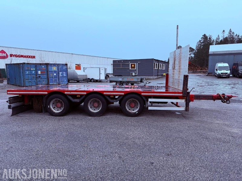 2006 Istrail TRIPPELBOGGIKJERRE henger m/ 3 aksler - Remolque: foto 4 2006 Istrail TRIPPELBOGGIKJERRE henger m/ 3 aksler - Remolque: foto 4