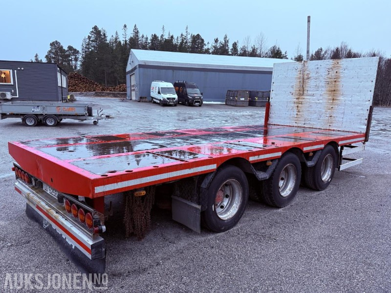 2006 Istrail TRIPPELBOGGIKJERRE henger m/ 3 aksler - Remolque: foto 5 2006 Istrail TRIPPELBOGGIKJERRE henger m/ 3 aksler - Remolque: foto 5