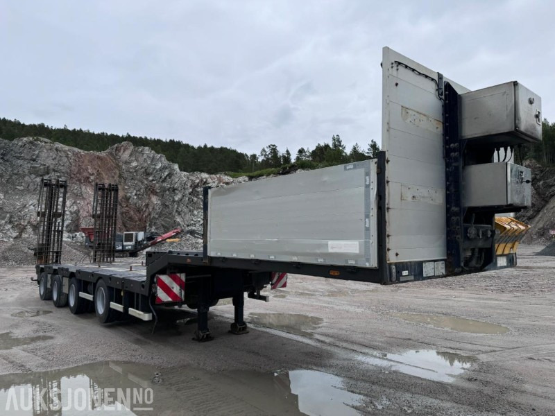 2019 Carnehl CSTV 40-60 - 4 akslet maskinsemi - Manuelt uttrekk - Hydraulisk bredding - Støttelabber bak - Fjernstyring - Remolque: foto 3 2019 Carnehl CSTV 40-60 - 4 akslet maskinsemi - Manuelt uttrekk - Hydraulisk bredding - Støttelabber bak - Fjernstyring - Remolque: foto 3