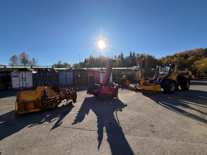 VINTERMASKIN! 2019 Vilakone wille 865 hjullaster - Vingeplog - Snøfreser - Strøkasse - Hjullasterfeste - Cargadora de ruedas: foto 1 VINTERMASKIN! 2019 Vilakone wille 865 hjullaster - Vingeplog - Snøfreser - Strøkasse - Hjullasterfeste - Cargadora de ruedas: foto 1