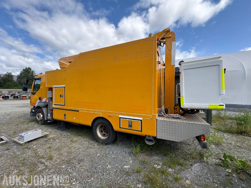2008 Volvo FL-240 liftbil med stort oppholdsrom i skap - tørkeskap m.m. - Vehículo municipal: foto 5 2008 Volvo FL-240 liftbil med stort oppholdsrom i skap - tørkeskap m.m. - Vehículo municipal: foto 5