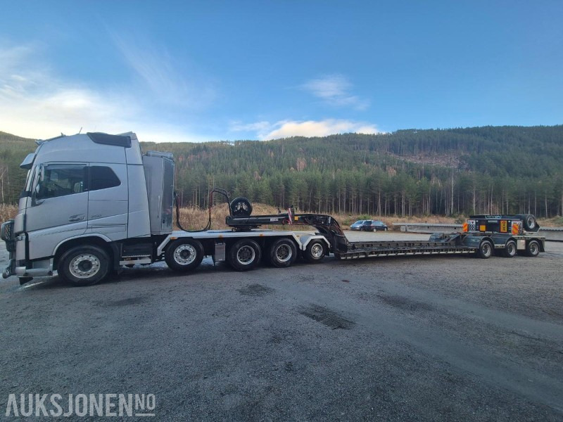 2017 Volvo FH 16 / 750, 8x4+2 Tungtrekker med 2019 Vang 3+1 akslet brønnhenger - Vehículo municipal: foto 3 2017 Volvo FH 16 / 750, 8x4+2 Tungtrekker med 2019 Vang 3+1 akslet brønnhenger - Vehículo municipal: foto 3