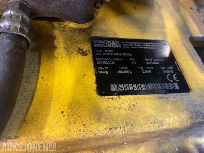 Vibroplate Wacker Neuson WPU1550AW - Rodillo: foto 5 Vibroplate Wacker Neuson WPU1550AW - Rodillo: foto 5