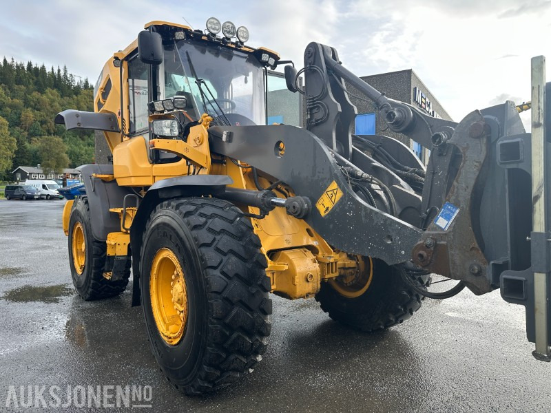 Volvo L90H HJULLASTER MED MYE UTSTYR - 7247 TIMER - Cargadora de ruedas: foto 5 Volvo L90H HJULLASTER MED MYE UTSTYR - 7247 TIMER - Cargadora de ruedas: foto 5