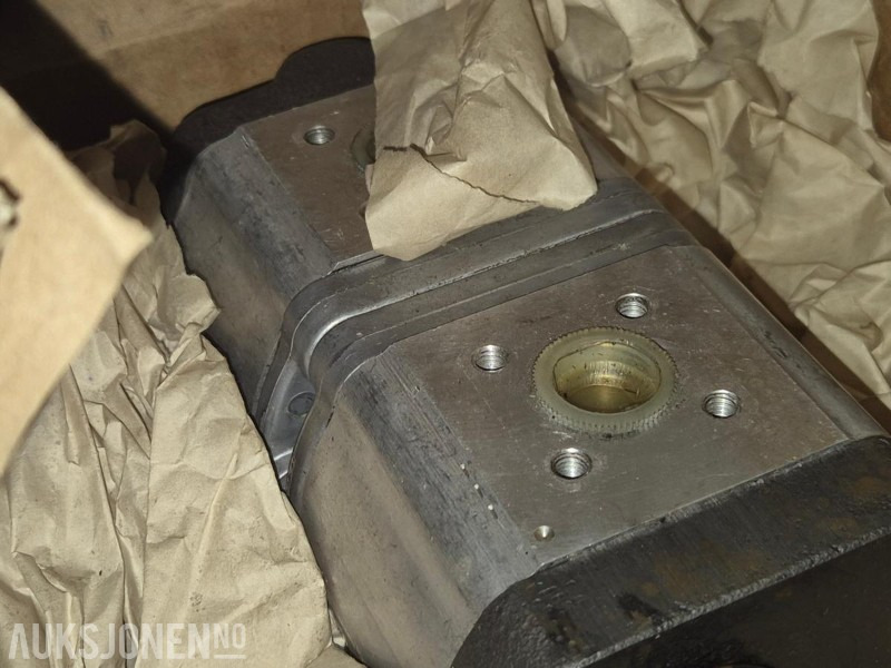 Zetor deler / delelager - Tractor: foto 2 Zetor deler / delelager - Tractor: foto 2