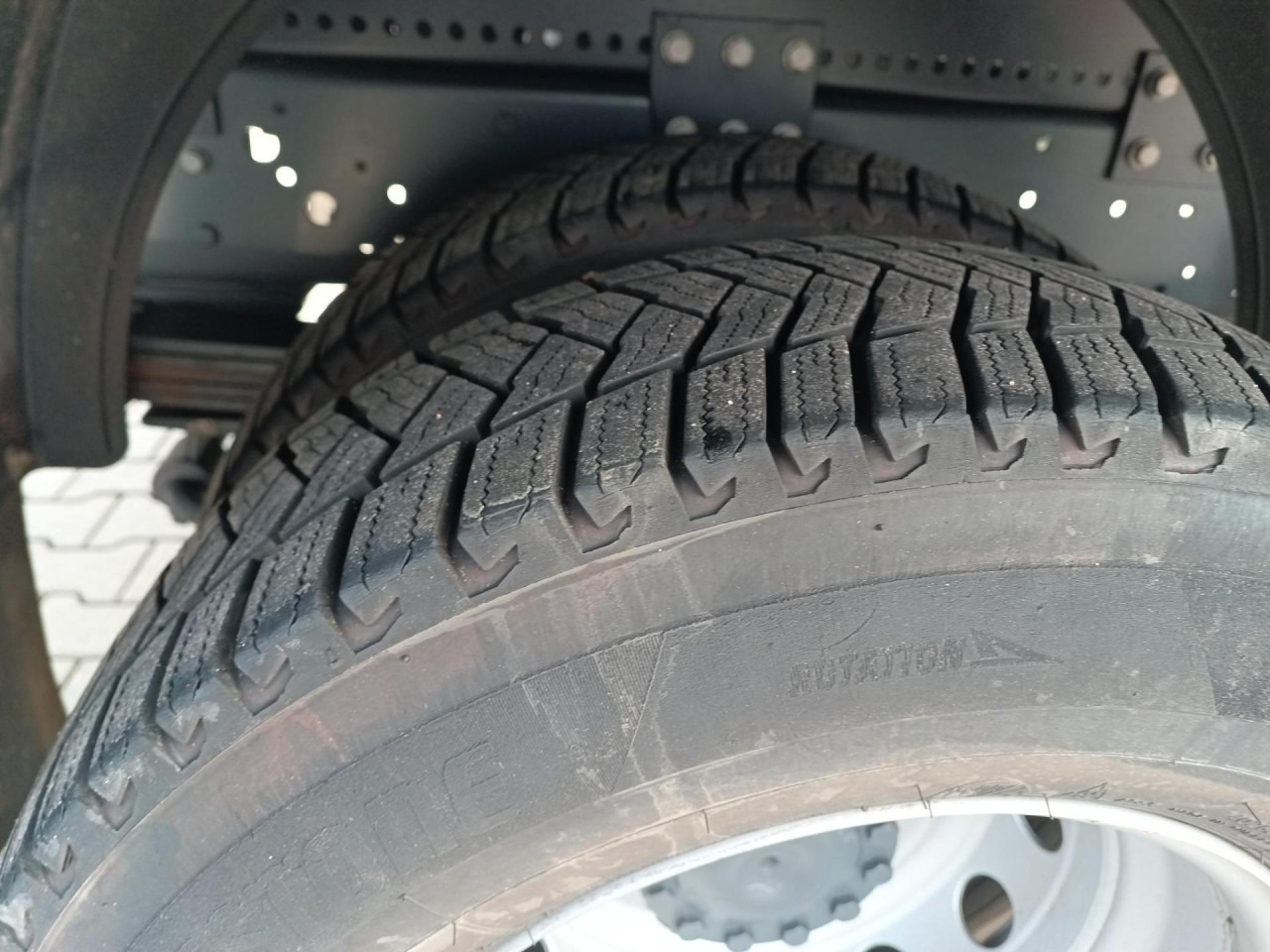 IVECO Daily 70C18A8 - Furgoneta caja cerrada: foto 2 IVECO Daily 70C18A8 - Furgoneta caja cerrada: foto 2