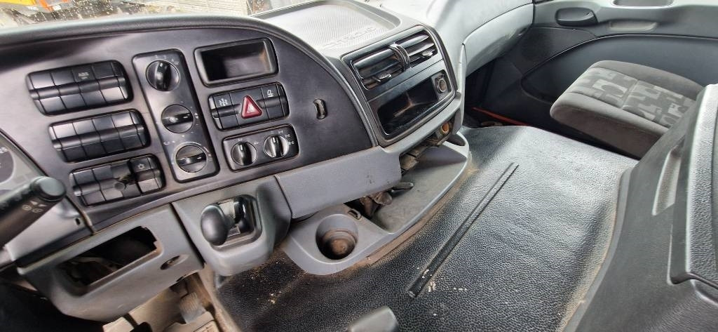 Mercedes-Benz Actros 4144 - Camión volquete: foto 5 Mercedes-Benz Actros 4144 - Camión volquete: foto 5