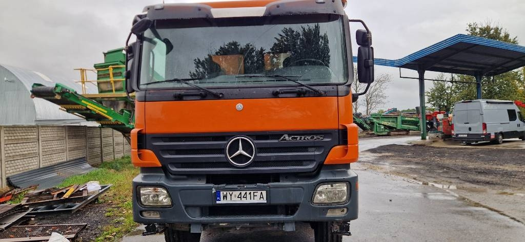 Mercedes-Benz Actros 4144 - Camión volquete: foto 1 Mercedes-Benz Actros 4144 - Camión volquete: foto 1