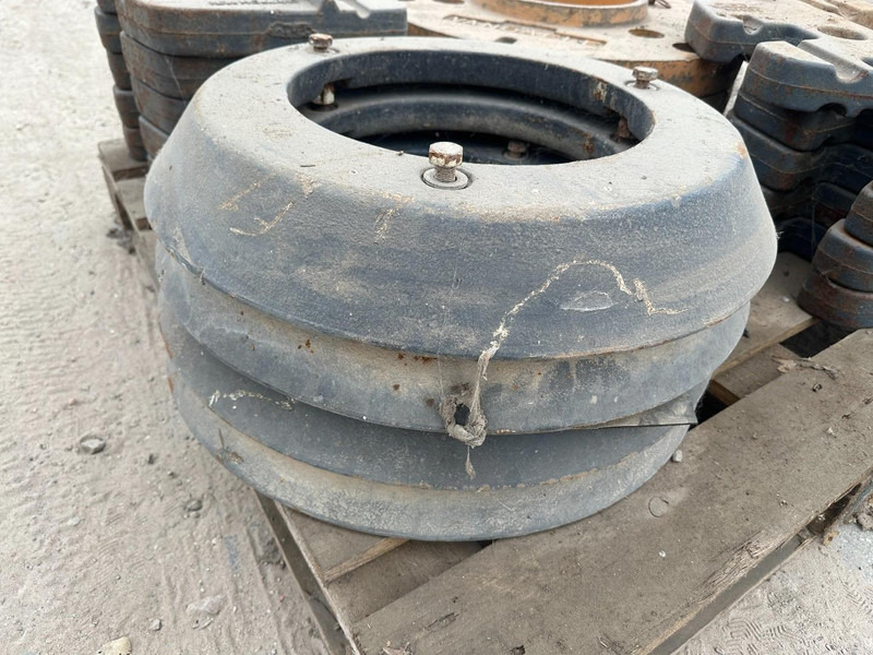 Fiat Gewichten Front weights / Wheel weights - Tractor: foto 4 Fiat Gewichten Front weights / Wheel weights - Tractor: foto 4