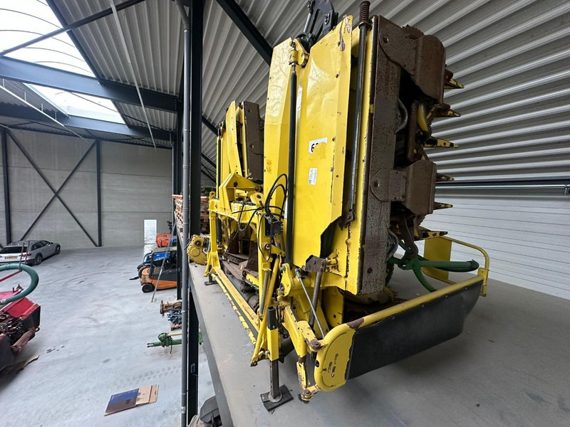 Kemper 390 CORN HEADER | 12 ROW | FRONT WHEEL - Cosechadora de forraje: foto 3 Kemper 390 CORN HEADER | 12 ROW | FRONT WHEEL - Cosechadora de forraje: foto 3