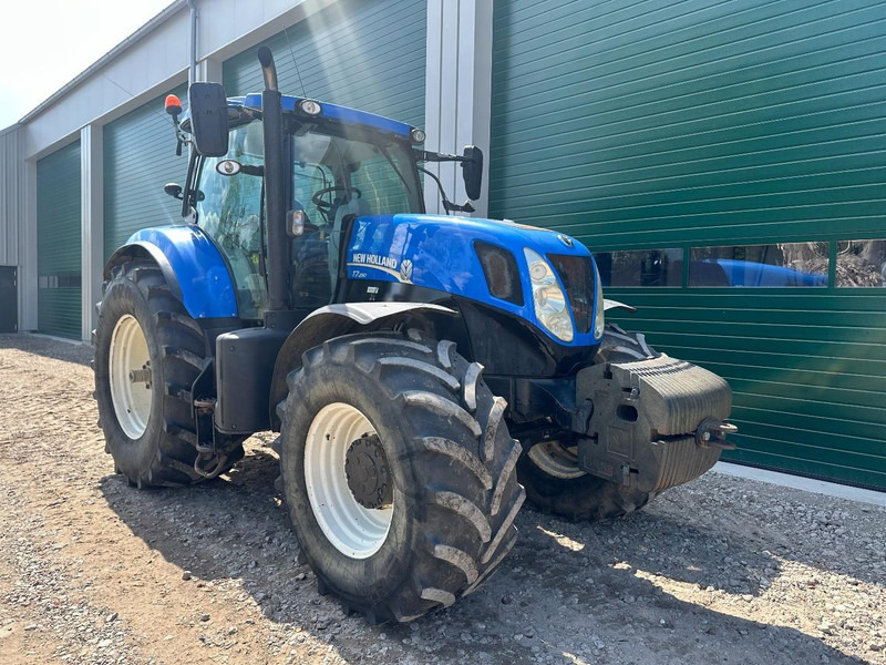 New Holland T7.250 Power Command - Tractor: foto 2 New Holland T7.250 Power Command - Tractor: foto 2
