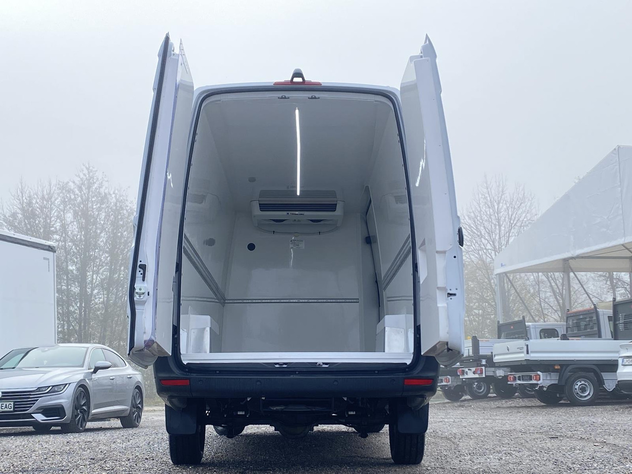 Leasing de MERCEDES-BENZ SPRINTER 317 CDI L4H3 170PS AUTOMATIK FRISCHDIENST + KONVEKTA FK 3022 12-220V MERCEDES-BENZ SPRINTER 317 CDI L4H3 170PS AUTOMATIK FRISCHDIENST + KONVEKTA FK 3022 12-220V: foto 28 Leasing de MERCEDES-BENZ SPRINTER 317 CDI L4H3 170PS AUTOMATIK FRISCHDIENST + KONVEKTA FK 3022 12-220V MERCEDES-BENZ SPRINTER 317 CDI L4H3 170PS AUTOMATIK FRISCHDIENST + KONVEKTA FK 3022 12-220V: foto 28