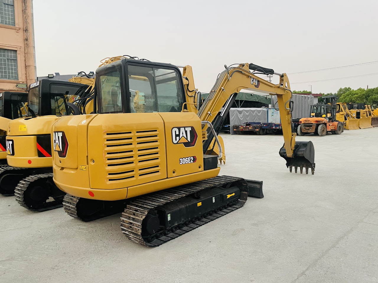 Caterpillar 306 Used Excavator CAT306E 6 Ton Komatsu PC56 Doosan DX60 Hyundai 60 Sany SY60 Kubota KX183 Crawler Excavators on Hot Sale - Excavadora de cadenas: foto 1 Caterpillar 306 Used Excavator CAT306E 6 Ton Komatsu PC56 Doosan DX60 Hyundai 60 Sany SY60 Kubota KX183 Crawler Excavators on Hot Sale - Excavadora de cadenas: foto 1