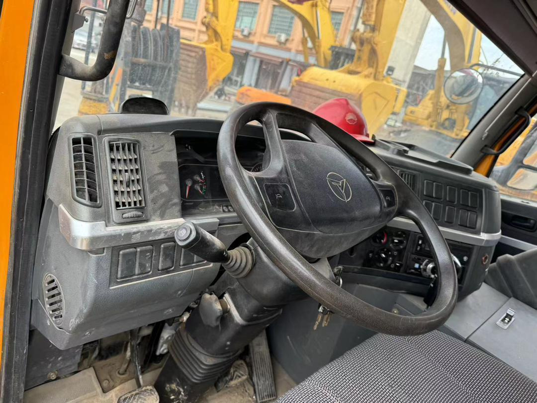 Autogrúa Sany 25 Ton Used Truck Crane 50 Ton 70 Ton 80 Ton 100 Ton 120 Ton 200 Ton 220Ton 240 Ton 300 Ton XCMG Zoomlion Liebherr Tadano Truck Crane: foto 8