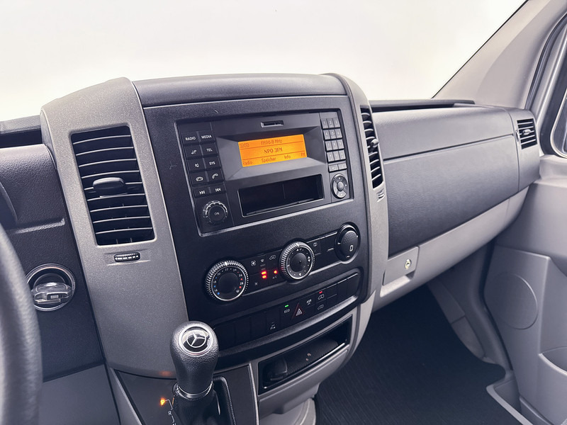 Furgón Mercedes-Benz Sprinter 314 2.2 CDI Inrichting Laadlift Betimmering Cruise Control Parkeersensoren Automaat 220v omvormer Geveerde stoel: foto 8