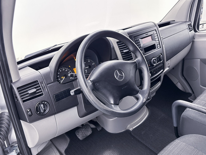 Mercedes-Benz Sprinter 314 2.2 CDI L2H2 Automaat Geveerde Stoel Betimmering Cruise Control Oprijplaat - Furgón: foto 5 Mercedes-Benz Sprinter 314 2.2 CDI L2H2 Automaat Geveerde Stoel Betimmering Cruise Control Oprijplaat - Furgón: foto 5