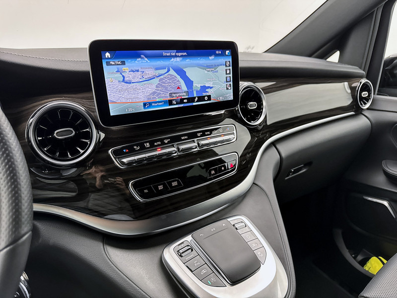 Mercedes-Benz V-Klasse 300d 4-MATIC DC Extra Lang Avantgarde AMG line Memory seats Airmatic Nappa leder Burmester - Furgón, Furgoneta combi: foto 5 Mercedes-Benz V-Klasse 300d 4-MATIC DC Extra Lang Avantgarde AMG line Memory seats Airmatic Nappa leder Burmester - Furgón, Furgoneta combi: foto 5