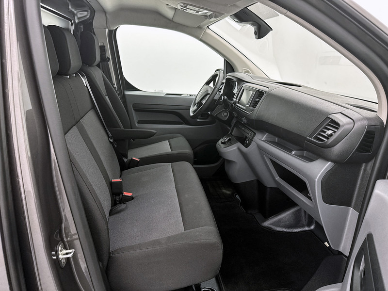Peugeot Expert 2.0 BlueHDI 145 L3 Long Premium Automaat Navigatie Betimmering Cruise control Euro 6 - Furgoneta pequeña: foto 5 Peugeot Expert 2.0 BlueHDI 145 L3 Long Premium Automaat Navigatie Betimmering Cruise control Euro 6 - Furgoneta pequeña: foto 5