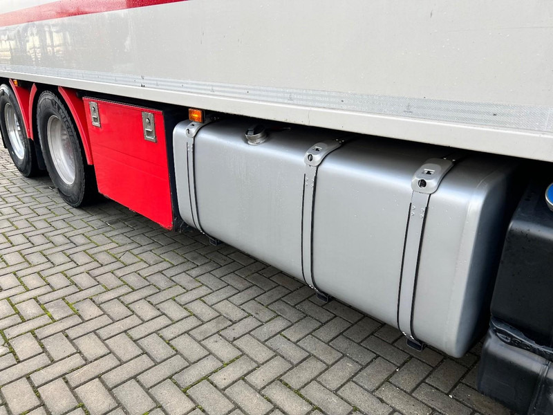 Scania S450 6x2 koelwagen Retarder / Dhollandia / Bloemenmaat - Camión frigorífico: foto 5 Scania S450 6x2 koelwagen Retarder / Dhollandia / Bloemenmaat - Camión frigorífico: foto 5