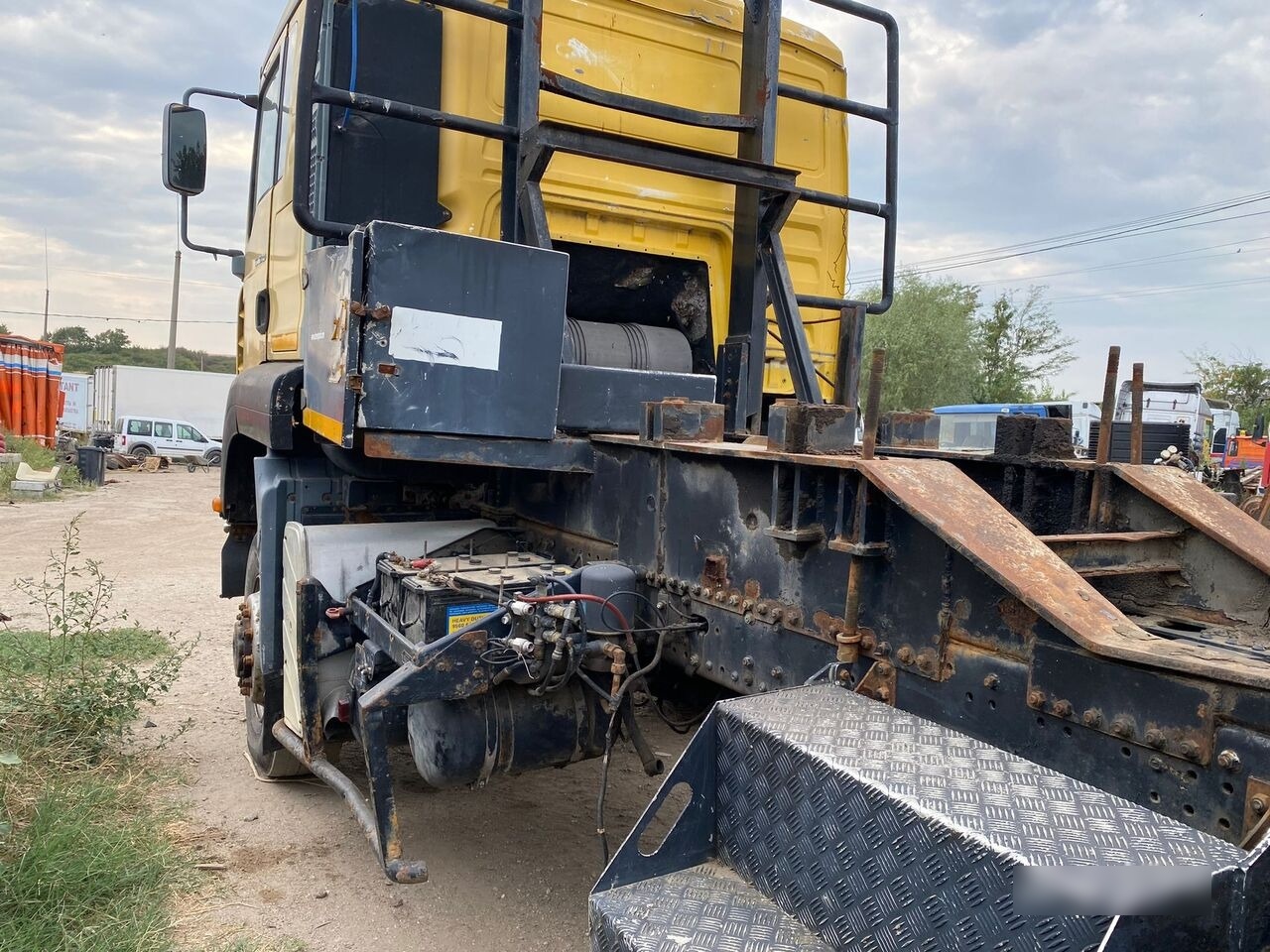 MAN TGA 4X4 18.410 - Cabeza tractora: foto 2 MAN TGA 4X4 18.410 - Cabeza tractora: foto 2