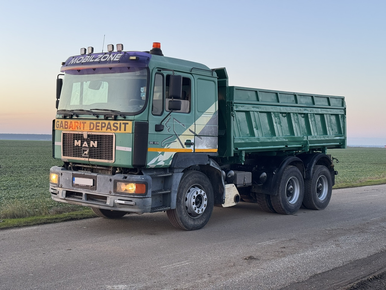 MAN 26 414 6x4 KIPPER L2000 Euro3 Manual Injection Pomp - Camión: foto 5 MAN 26 414 6x4 KIPPER L2000 Euro3 Manual Injection Pomp - Camión: foto 5