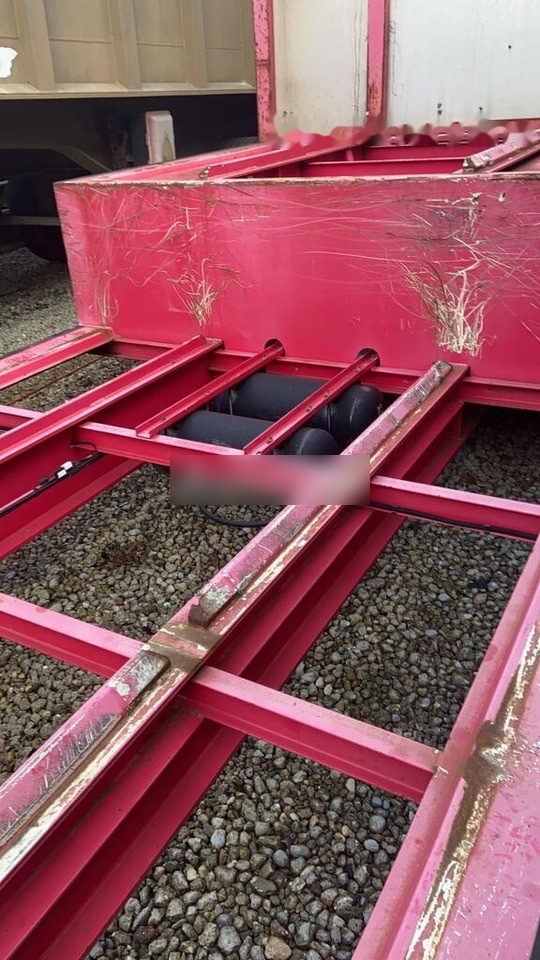 Fliegl Trailer 1 AXE ASCA ---FRANTA - Transport Special - LOWRIDER - Semirremolque góndola rebajadas: foto 3 Fliegl Trailer 1 AXE ASCA ---FRANTA - Transport Special - LOWRIDER - Semirremolque góndola rebajadas: foto 3