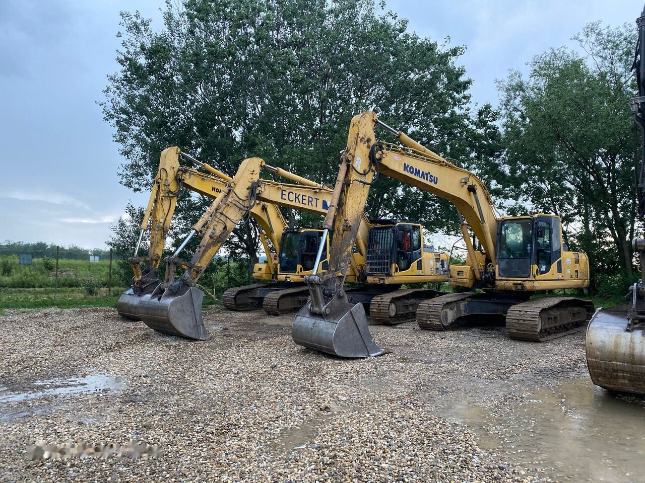 Komatsu PC 210 EXCAVATOR 24 ton FOR RENT - 5 PIECES AVALABILE - Excavadora de cadenas: foto 4 Komatsu PC 210 EXCAVATOR 24 ton FOR RENT - 5 PIECES AVALABILE - Excavadora de cadenas: foto 4