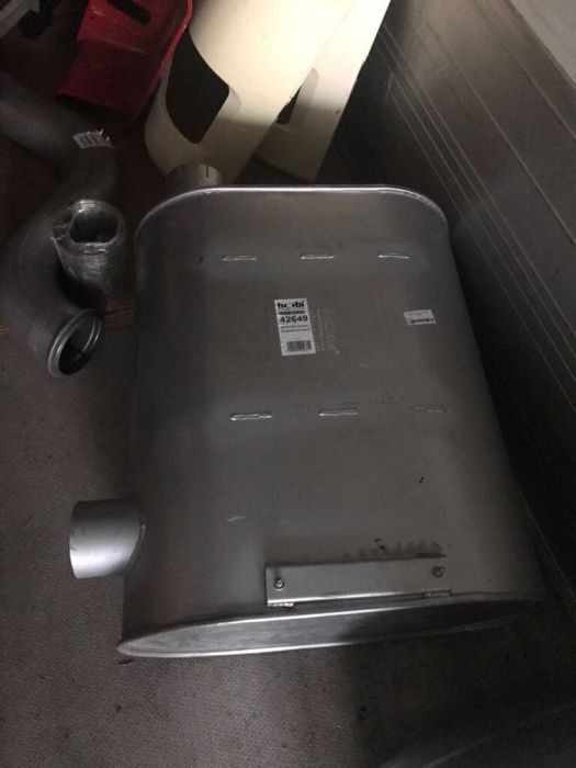 Renault DCI - Silenciador/ Sistema de escape para Camión: foto 3 Renault DCI - Silenciador/ Sistema de escape para Camión: foto 3