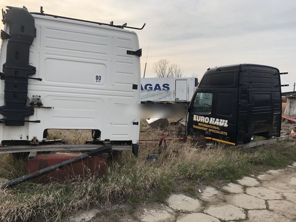 Volvo FH 12 truck - Cabina para Camión: foto 5 Volvo FH 12 truck - Cabina para Camión: foto 5