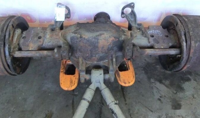 MAN 152694 MAN truck - Eje y piezas para Camión: foto 4 MAN 152694 MAN truck - Eje y piezas para Camión: foto 4