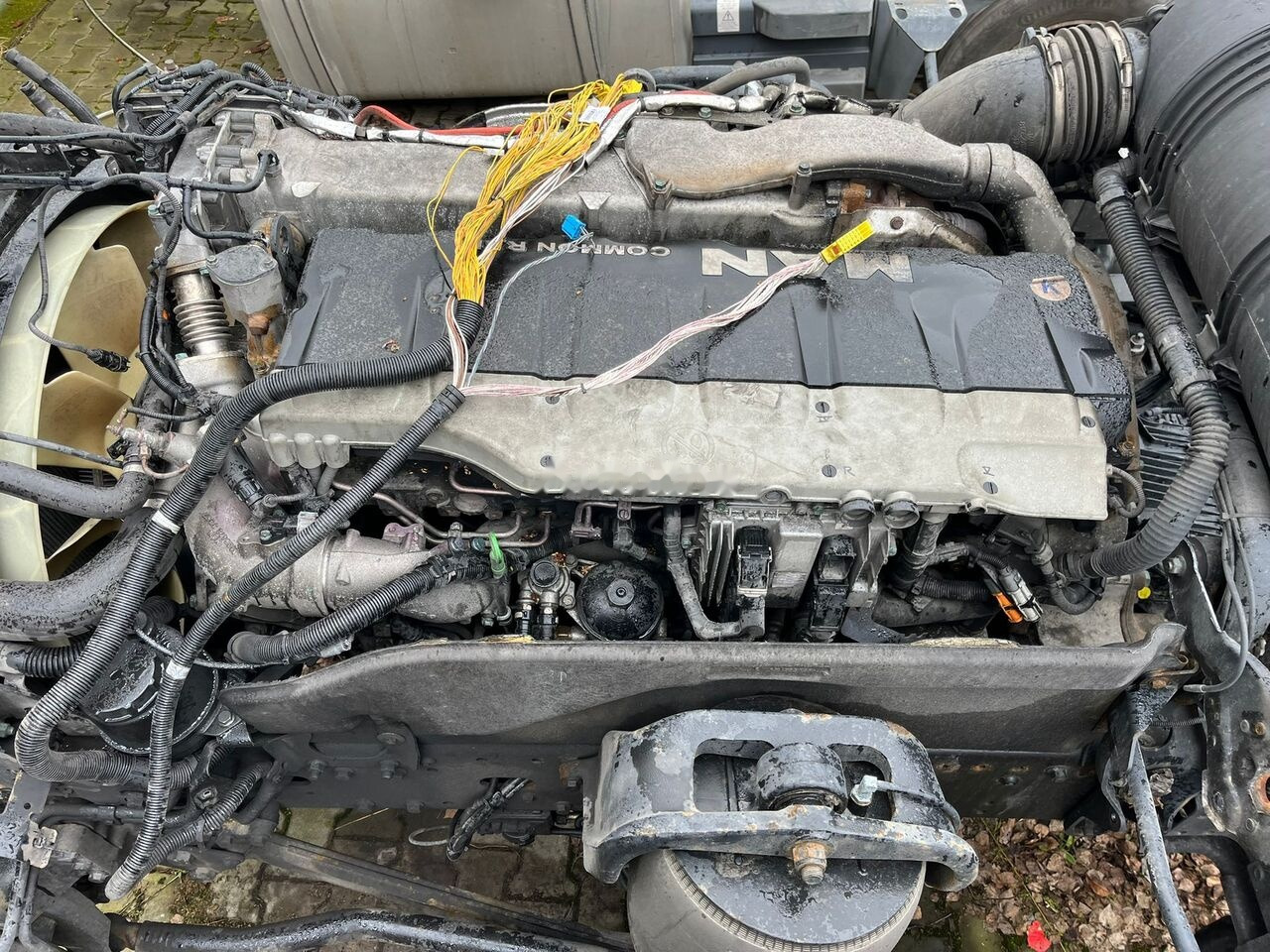 MAN D2066LF85 truck - Motor para Camión: foto 2 MAN D2066LF85 truck - Motor para Camión: foto 2