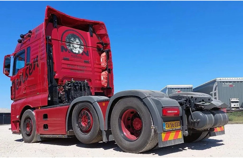 MAN TGX 26.510 2stk . Special interior. pusher 6x2/2. - Cabeza tractora: foto 5 MAN TGX 26.510 2stk . Special interior. pusher 6x2/2. - Cabeza tractora: foto 5