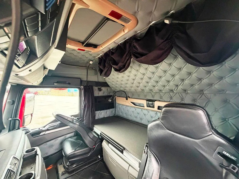 Cabeza tractora MAN TGX 26.510 2stk . Special interior. pusher 6x2/2.: foto 12 Cabeza tractora MAN TGX 26.510 2stk . Special interior. pusher 6x2/2.: foto 12