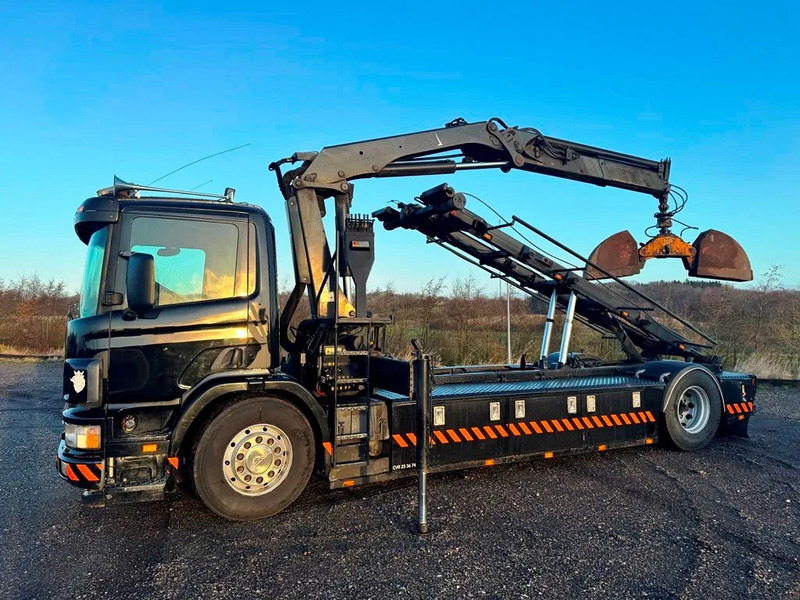 Scania P94-260 Palfinger crane PK 15002. rotor and hydr. for grabbe. - Camión con equipo de cable: foto 5 Scania P94-260 Palfinger crane PK 15002. rotor and hydr. for grabbe. - Camión con equipo de cable: foto 5