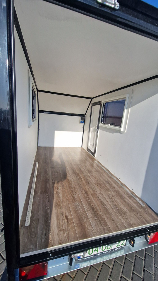 Minicamp Everest Lekki mały kemping camper DMC 600 do 1000kg NOWA - Caravana: foto 2 Minicamp Everest Lekki mały kemping camper DMC 600 do 1000kg NOWA - Caravana: foto 2