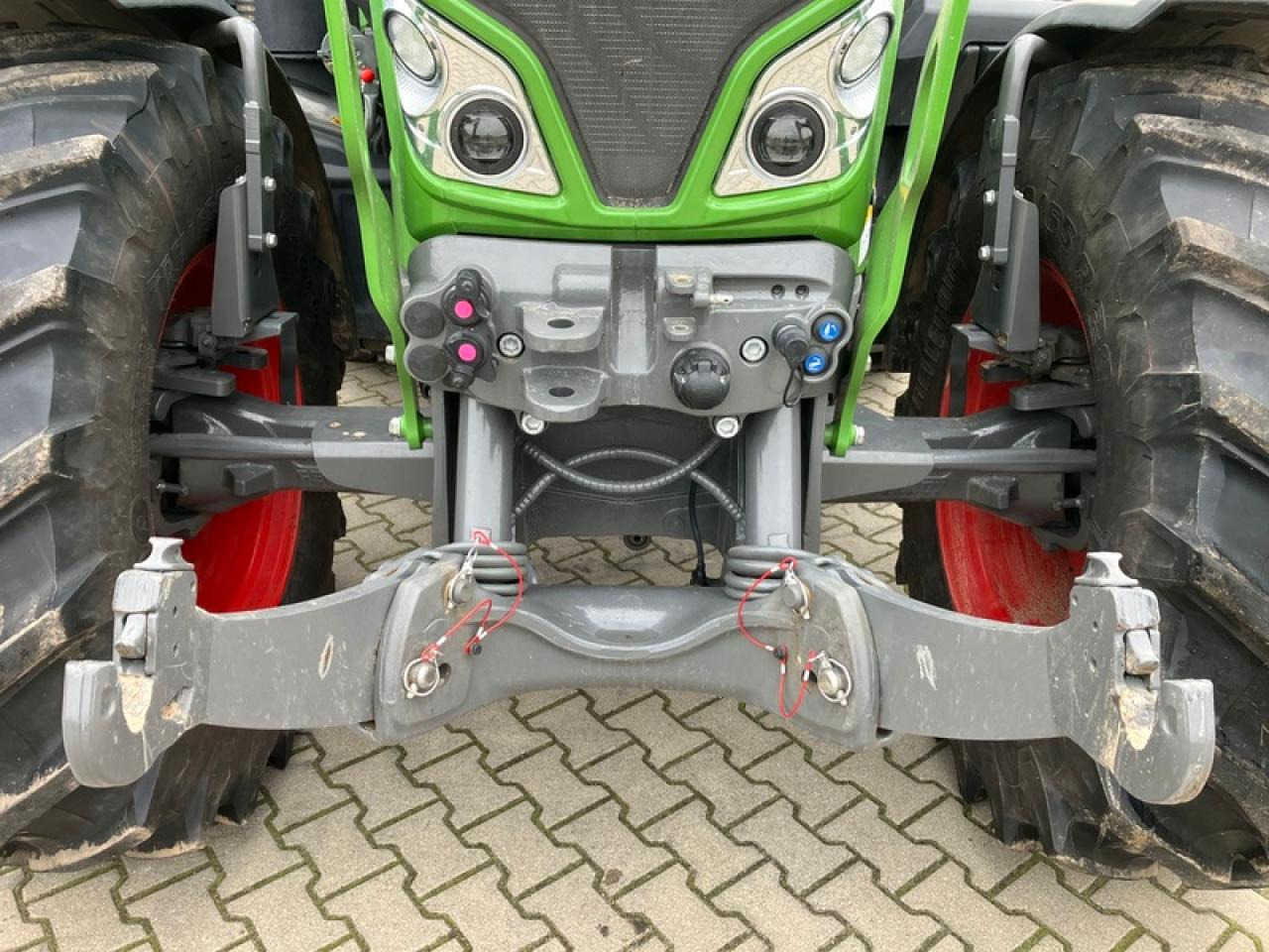 Fendt VARIO 516 VARIO GEN 3 // RTK - Tractor: foto 5 Fendt VARIO 516 VARIO GEN 3 // RTK - Tractor: foto 5