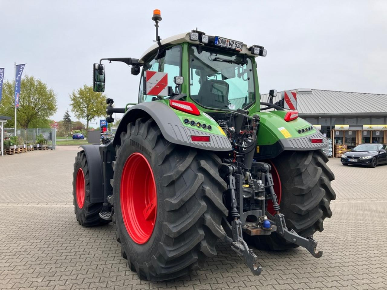 Fendt VARIO 728 POWER PLUS SET 2 - Tractor: foto 3 Fendt VARIO 728 POWER PLUS SET 2 - Tractor: foto 3