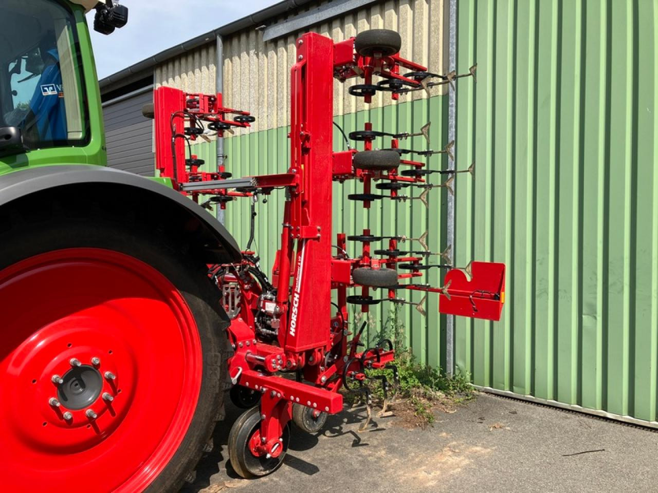 HORSCH TRANSFORMER 6 VF - Equipo para trabajo del suelo: foto 2 HORSCH TRANSFORMER 6 VF - Equipo para trabajo del suelo: foto 2
