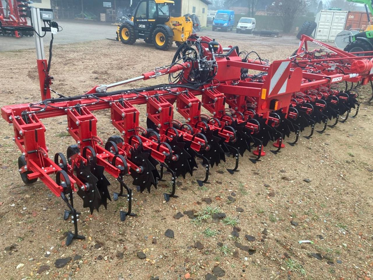 HORSCH TRANSFORMER6 VF - Equipo para trabajo del suelo: foto 4 HORSCH TRANSFORMER6 VF - Equipo para trabajo del suelo: foto 4