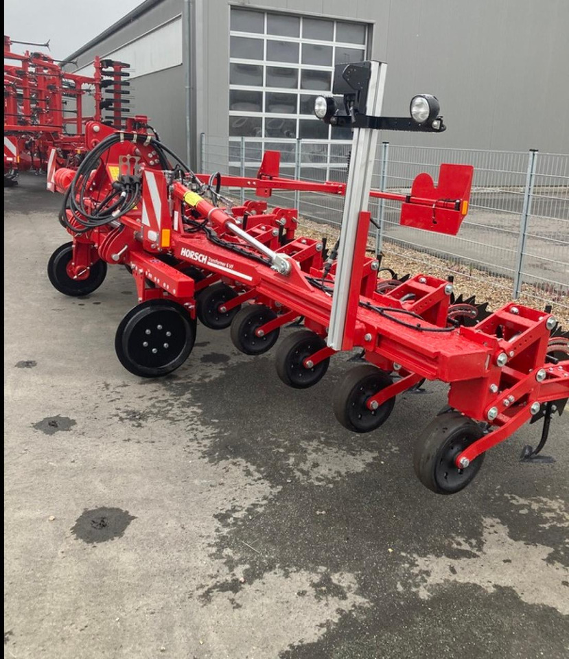 Horsch TRANSFORMER 6 VF - Equipo para trabajo del suelo: foto 3 Horsch TRANSFORMER 6 VF - Equipo para trabajo del suelo: foto 3
