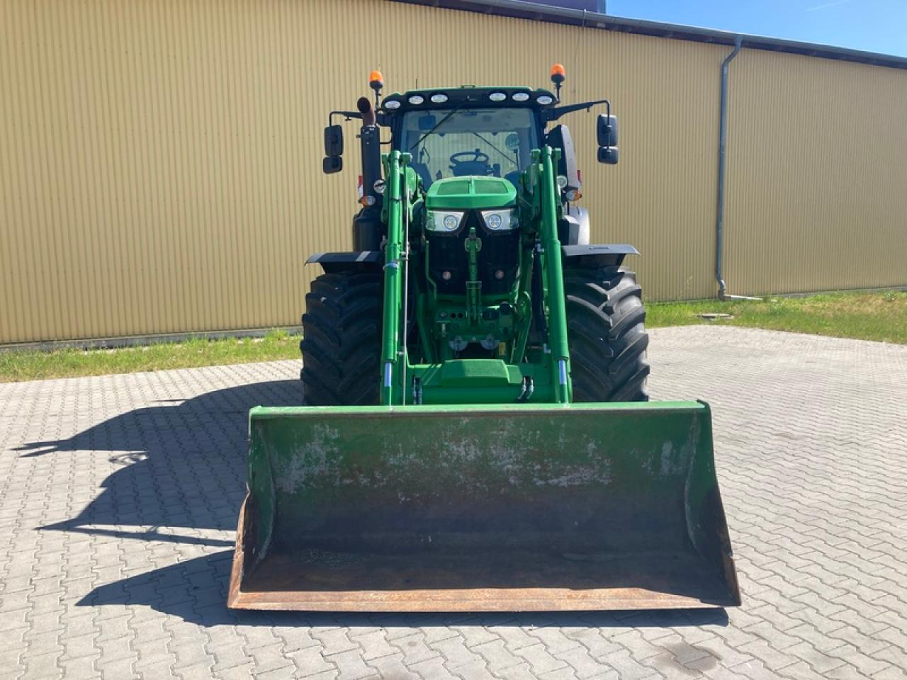 John Deere 6230 R AUTOPOWER SF1 - Tractor: foto 5 John Deere 6230 R AUTOPOWER SF1 - Tractor: foto 5