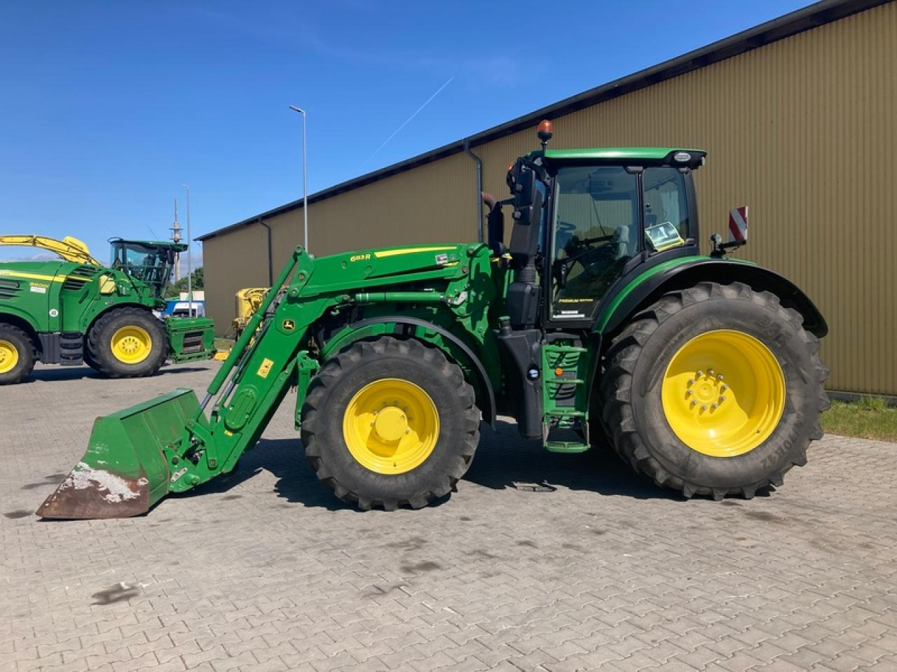 John Deere 6230 R AUTOPOWER SF1 - Tractor: foto 2 John Deere 6230 R AUTOPOWER SF1 - Tractor: foto 2